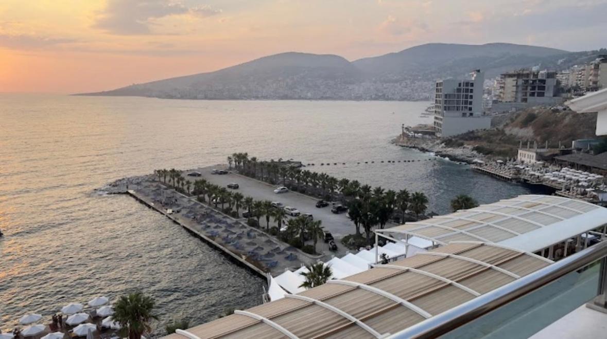 Belaire Luxury Apartment ساراندا المظهر الخارجي الصورة
