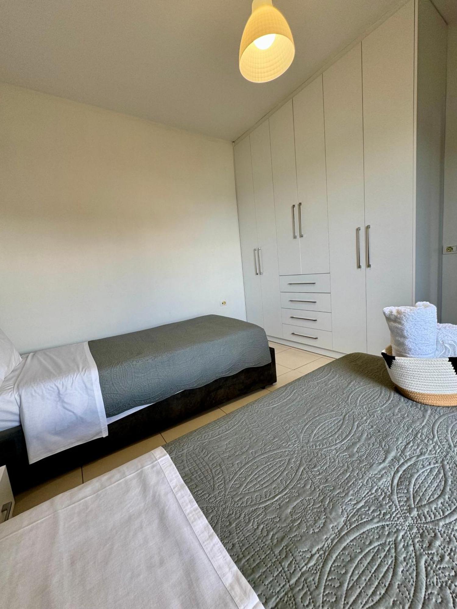 Belaire Luxury Apartment ساراندا المظهر الخارجي الصورة